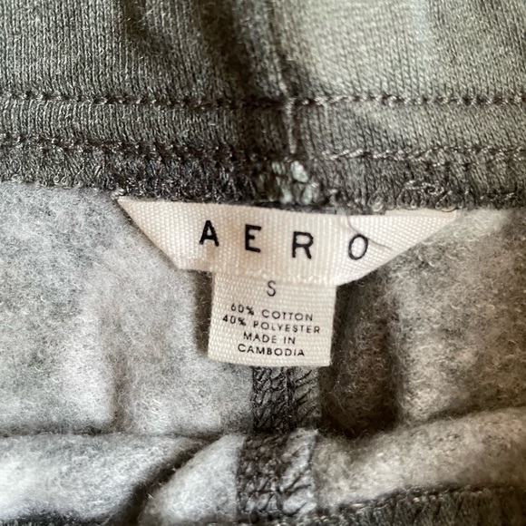 NWT American Eagle Camo Shorts - Picture 2 of 3